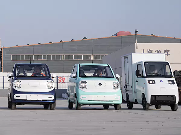 Dedicat să devină un lider în vehiculele cu energie nouă